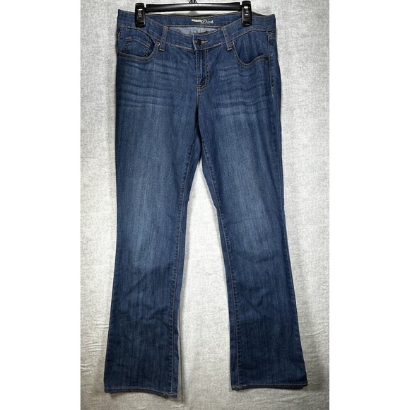 Old Navy The Diva Jeans Women's Size 8 Reg Medium Wash Blue Bootcut Low Rise - Picture 1 of 9